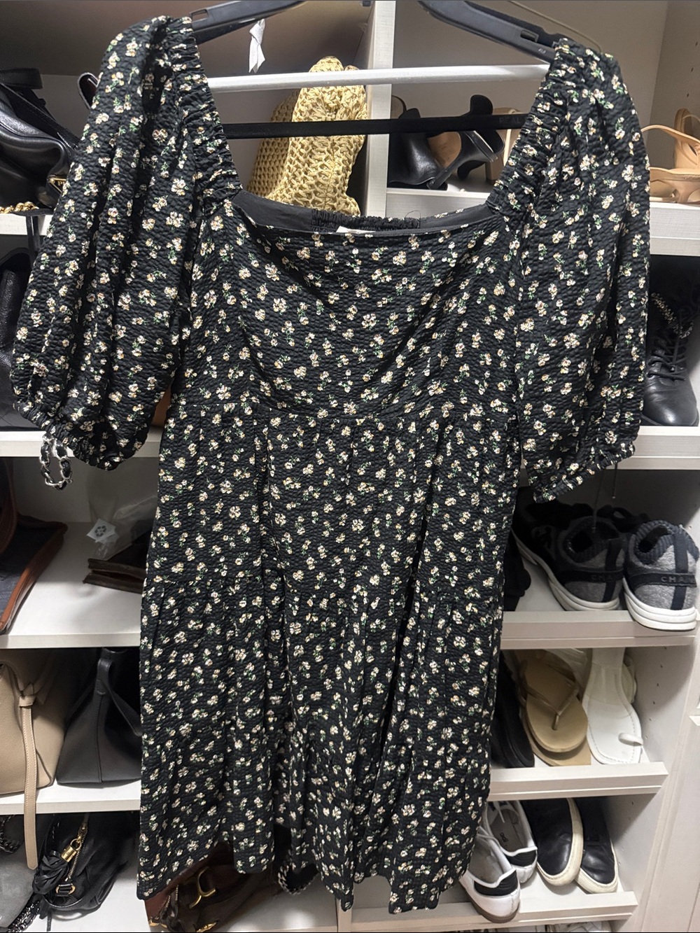 Wayf Black Floral Puff-Sleeve Mini Dress